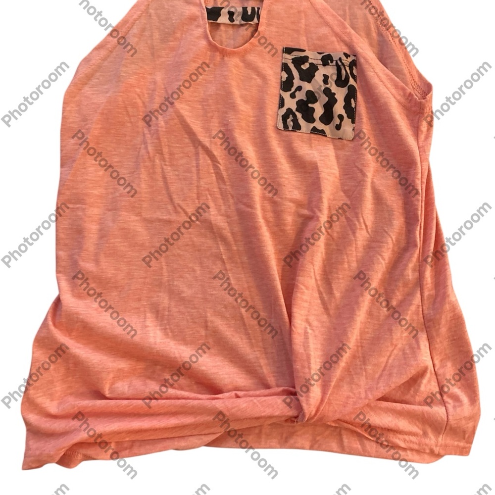 Peach Tank Top with Leopard Print Pocket